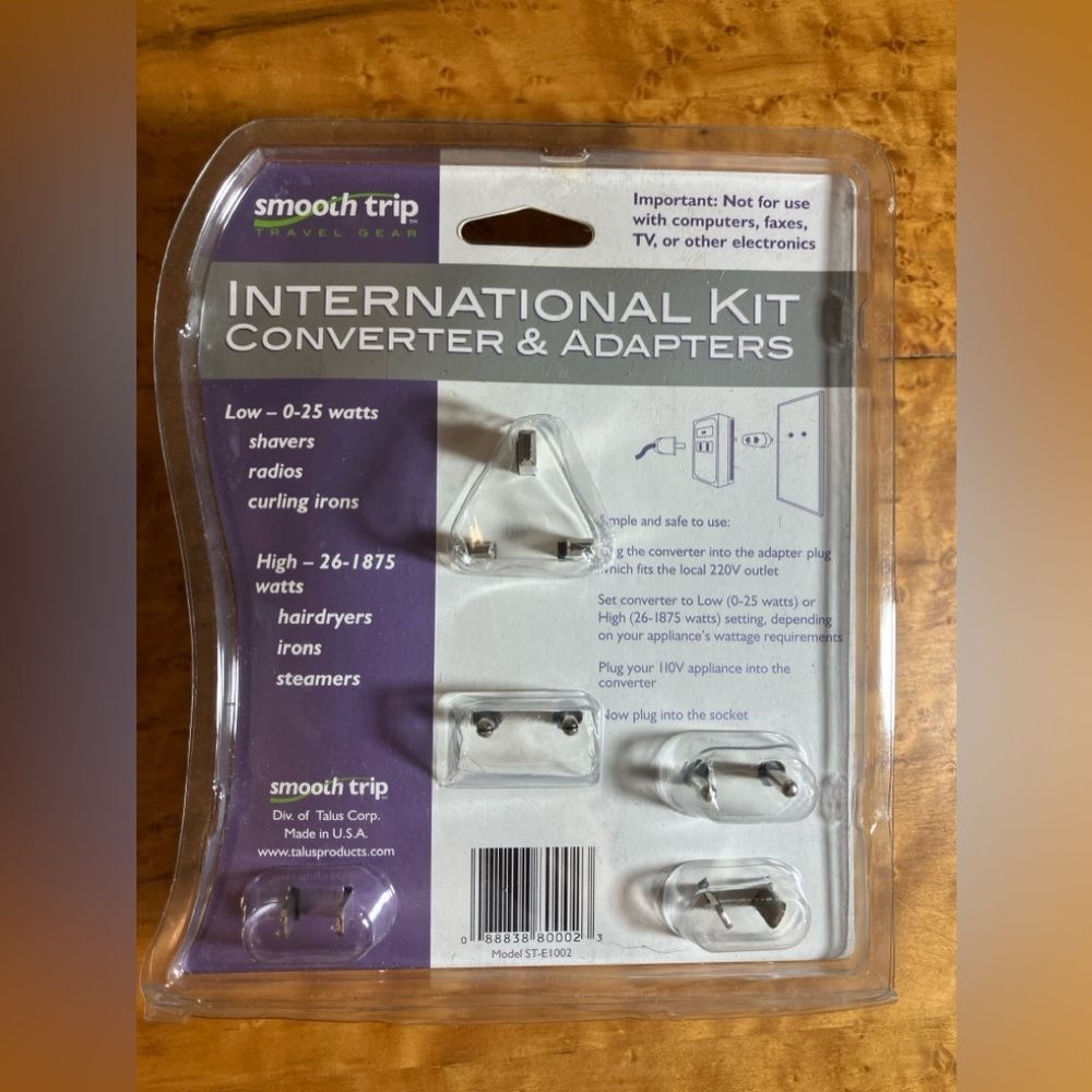 Smooth Trip, international kit converter and adapters, new in packaging
